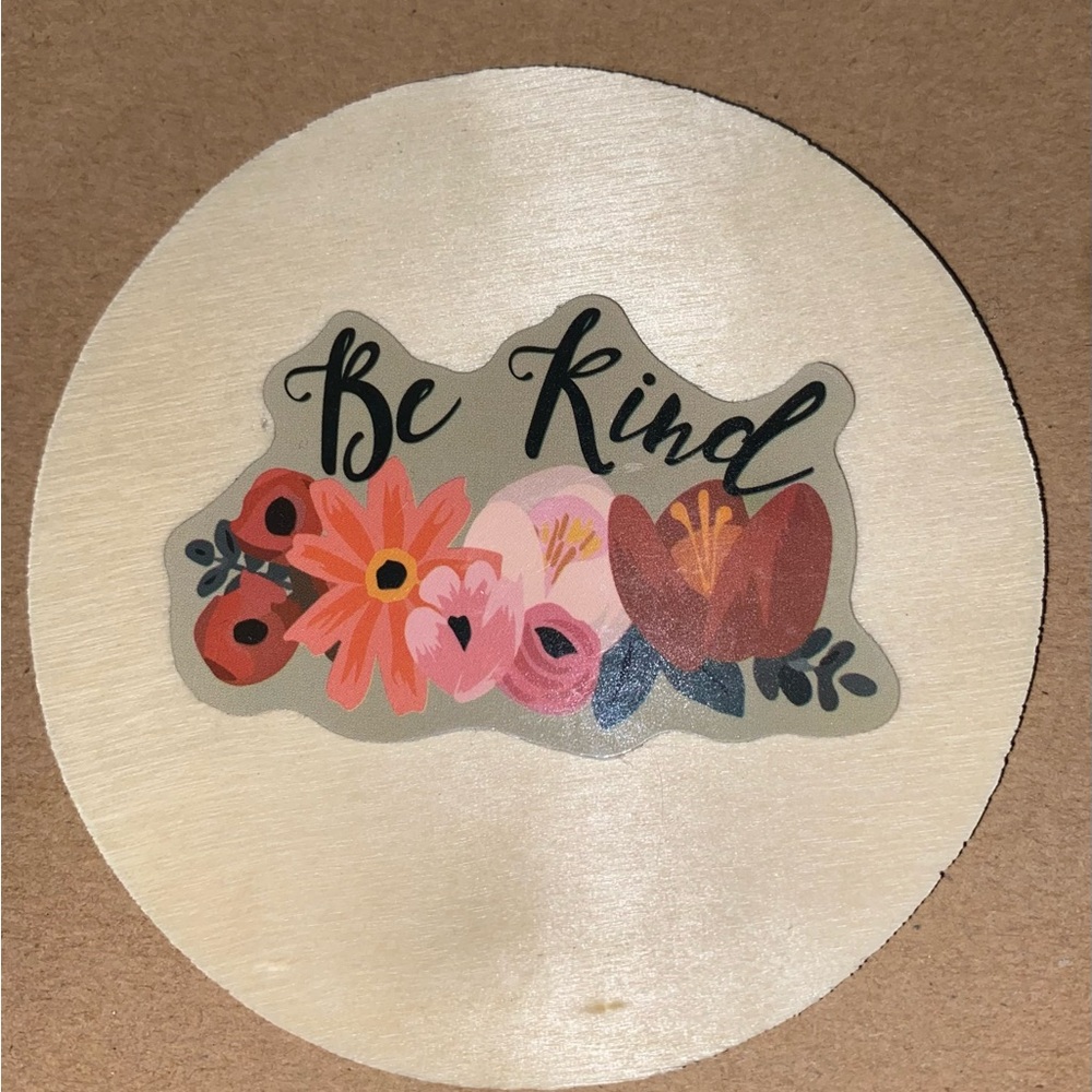 🌈20/$5🌈 “Be Kind” Sticker
